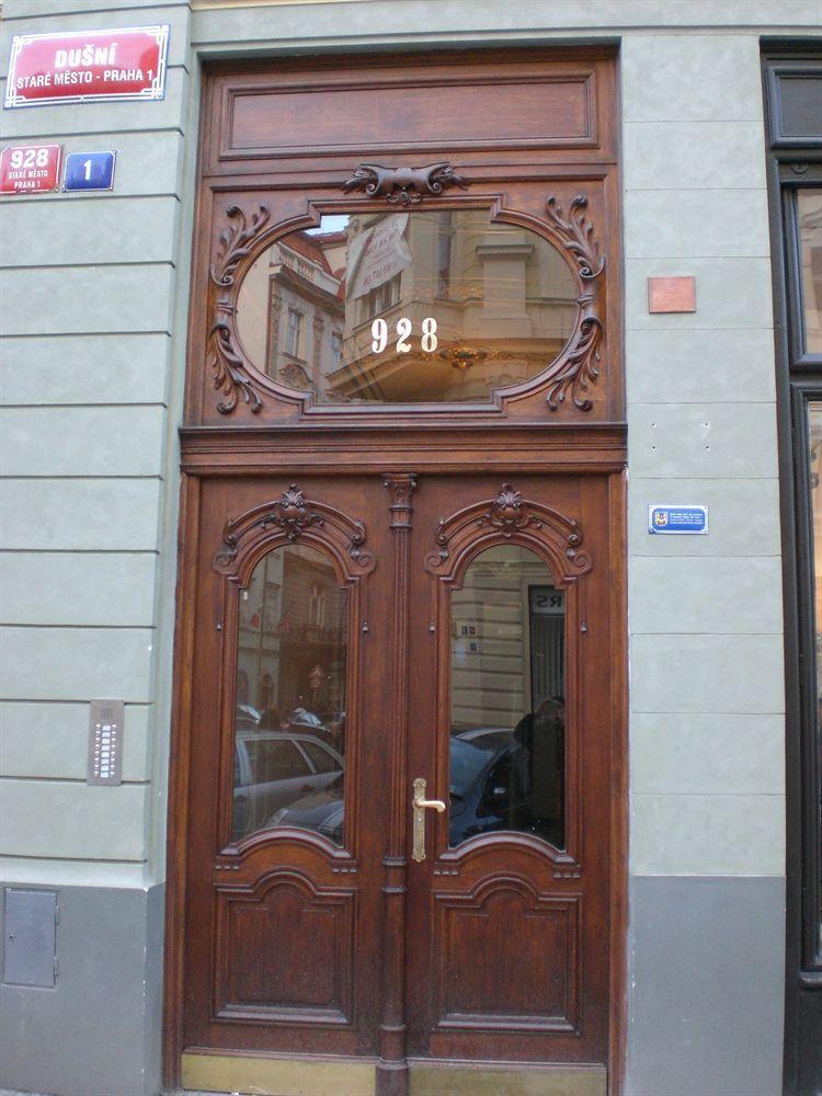 Old Town - Dusni * Prag